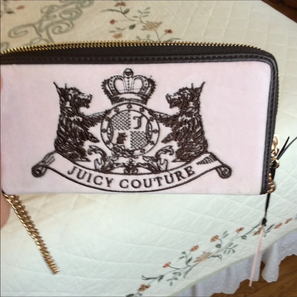 Juicy Couture pink wallet
